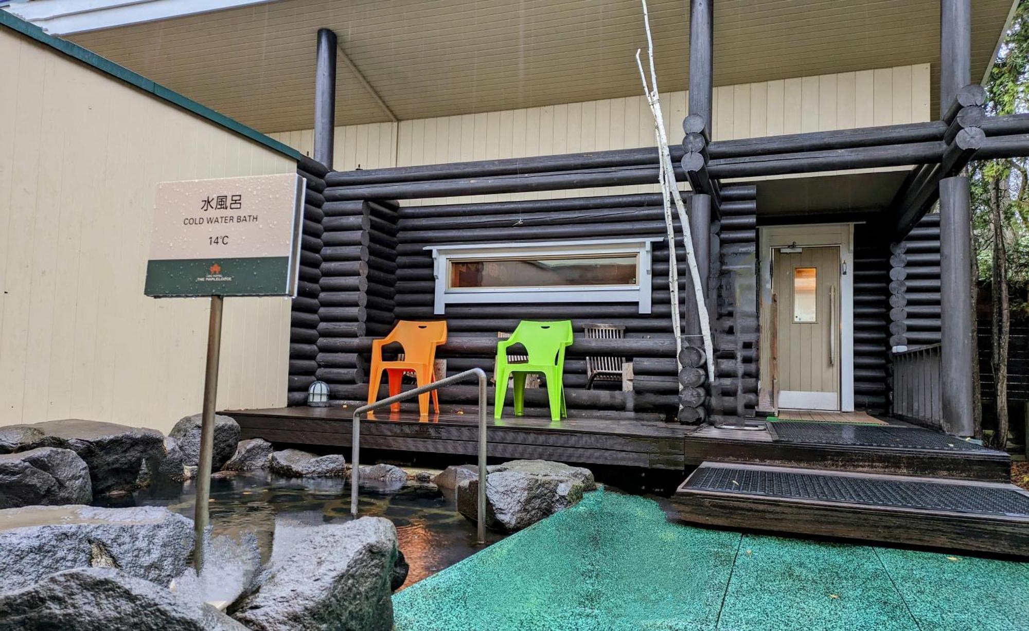 Log Hotel The Maple Lodge Iwamizawa Exteriör bild